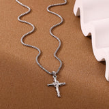 Cartier™ — Collier Croix